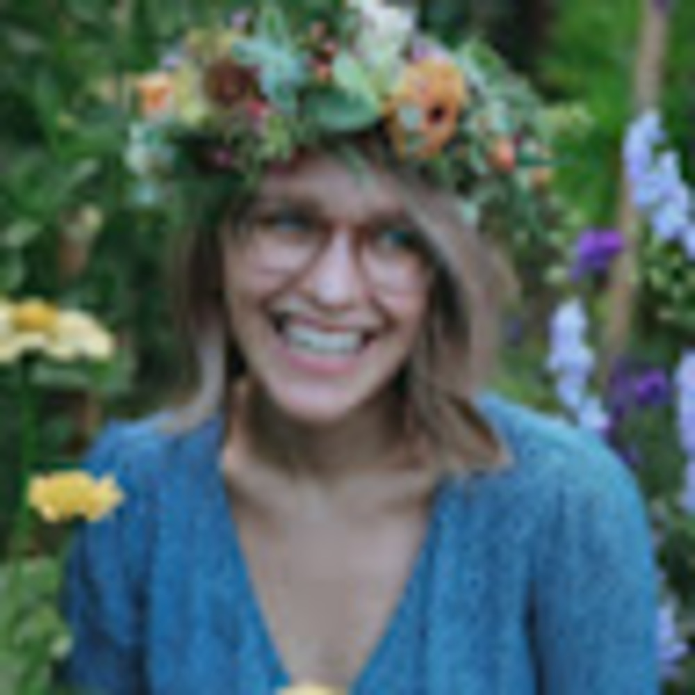 Meet your Posher, Olivia